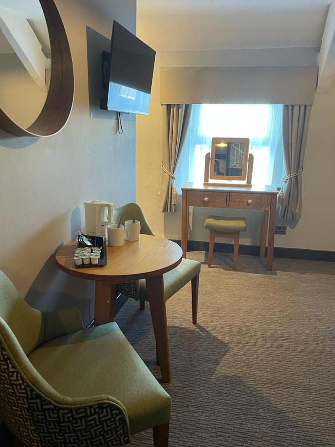 Black Bull Hotel Lancaster Bagian luar foto